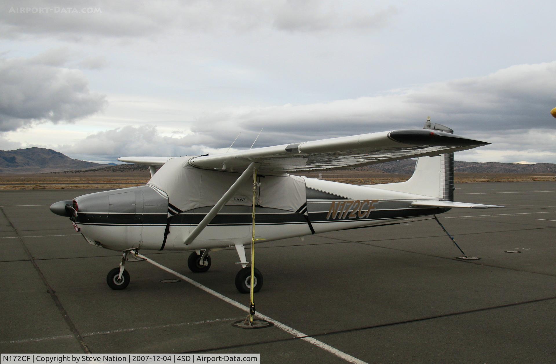 N172CF, 1958 Cessna 172 C/N 46247, 1958 straight-tail Cessna 172 @ Reno-Stead