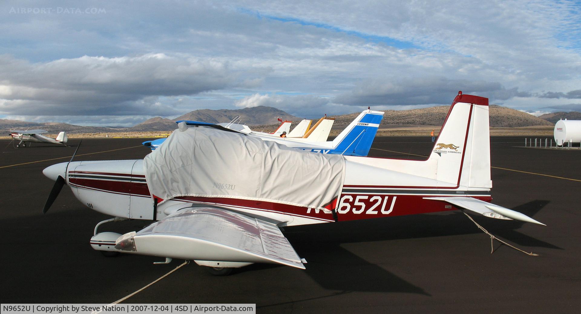 N9652U, 1975 Grumman American AA-5A Cheetah C/N AA5A-0018, 1975 Grumman American Avn. Corp. AA-5A with cover @ Reno-Stead