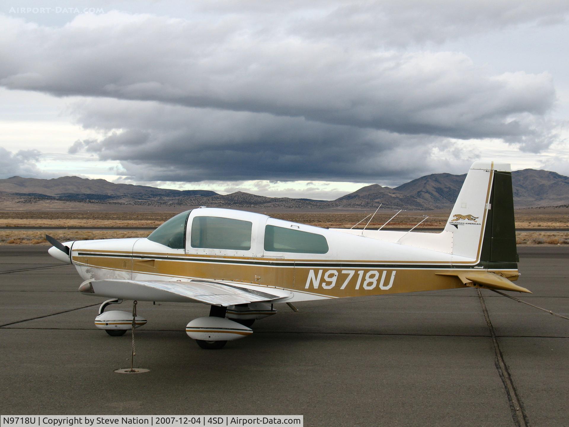 N9718U, 1976 Grumman American AA-5A Cheetah C/N AA5A-0118, 1976 Grumman American Avn. Corp. AA-5A @ Reno-Stead