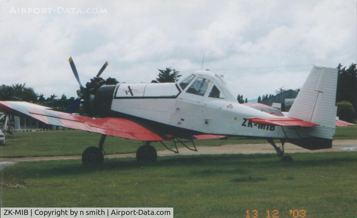 ZK-MIB, 1981 PZL-Mielec M-18B Dromader C/N 1Z006-05, Masterton 2003