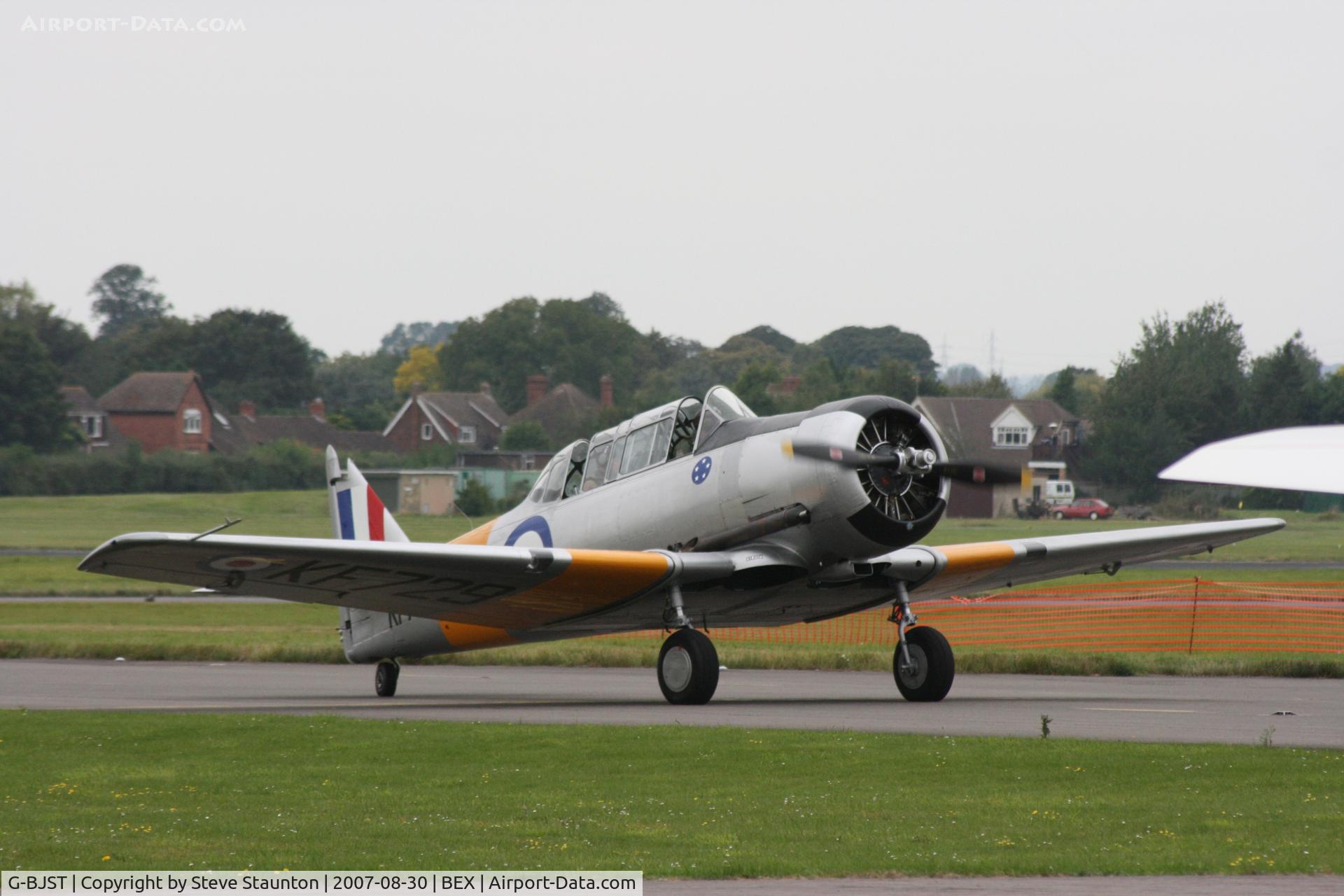G-BJST, 1953 Canadian Car & Foundry T-6H Harvard Mk.4M C/N 14A-2429, RAF Benson Families Day, RAF Benson, Oxfordshire, England - August 2007