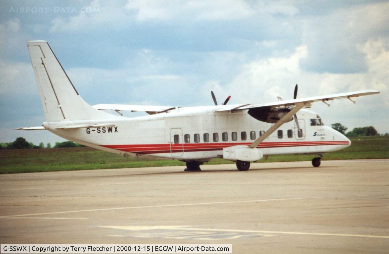 G-SSWX, 1987 Short 360-100 C/N SH.3715, Freight Shorts 360 waits its next Load at Luton in 2000