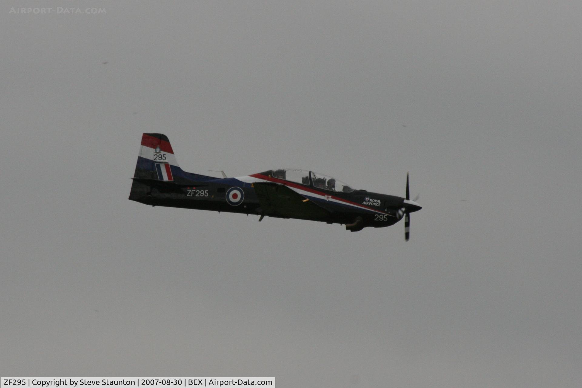 ZF295, 1991 Short S-312 Tucano T1 C/N S095/T66, RAF Benson Families Day, RAF Benson, Oxfordshire, England - August 2007