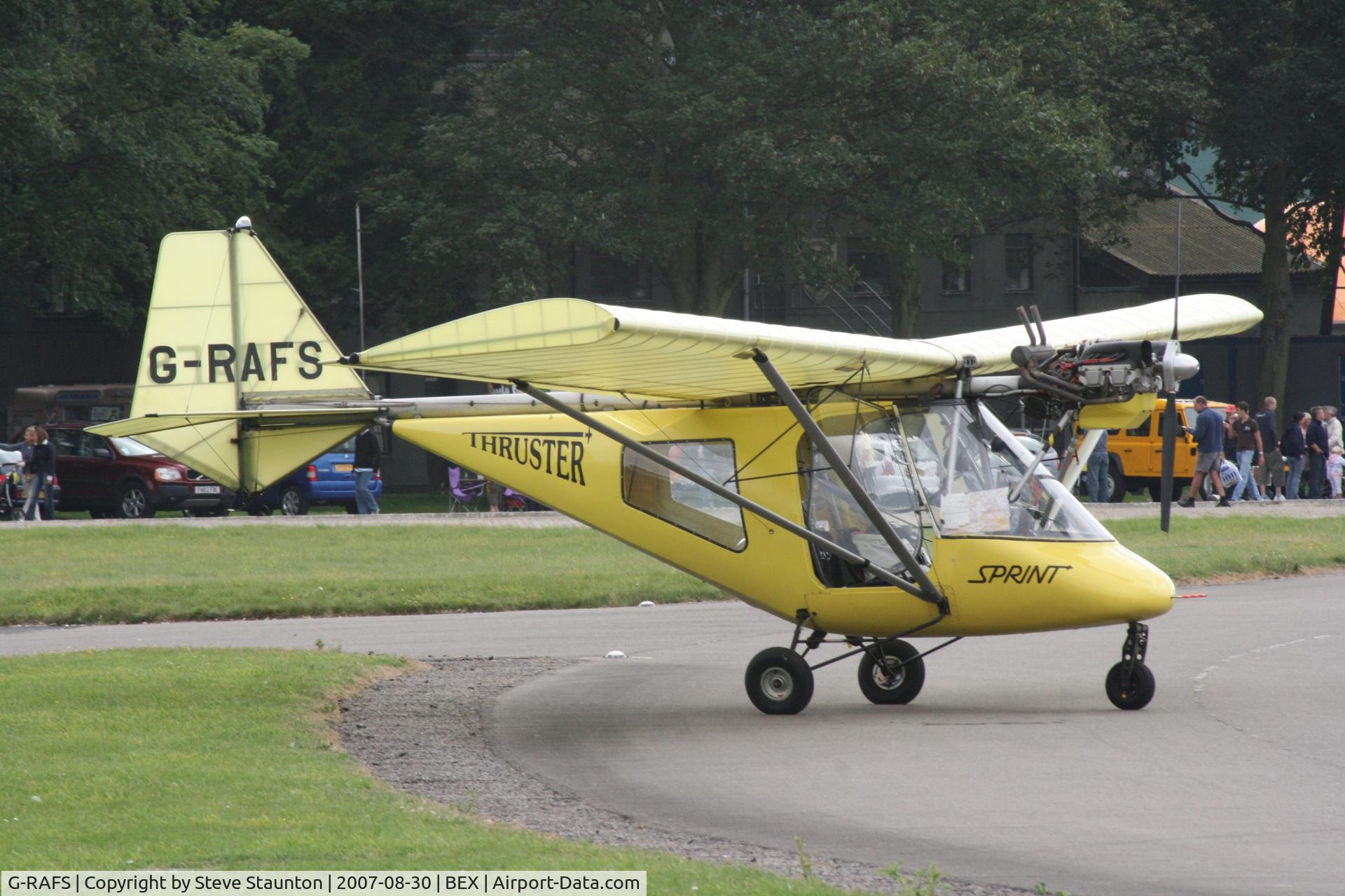 G-RAFS, 2004 Thruster T600N 450 C/N 0041-T600N-097, RAF Benson Families Day, RAF Benson, Oxfordshire, England - August 2007