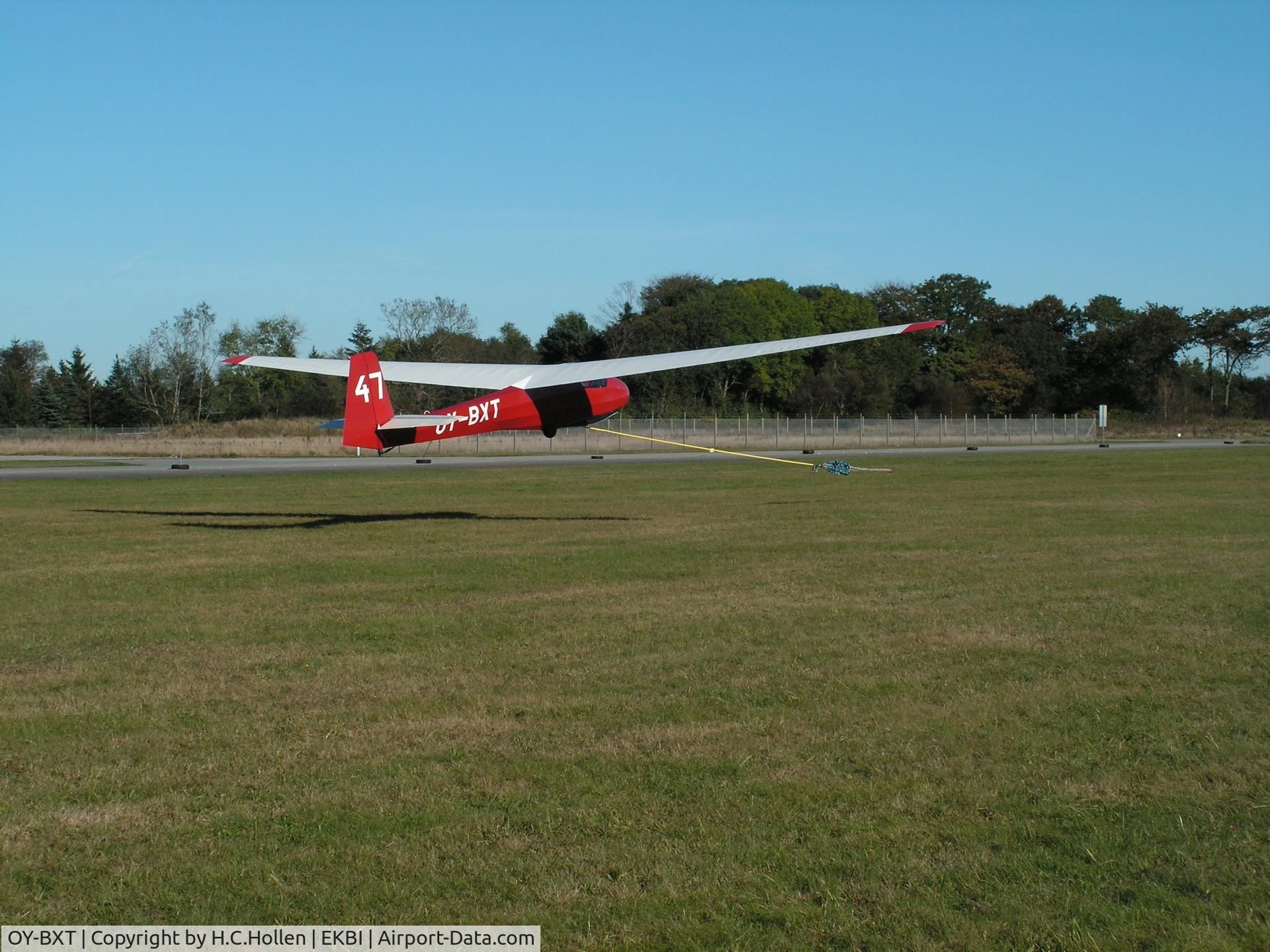 OY-BXT, 1967 Schleicher Ka-8B C/N 8714, Take off winch launch