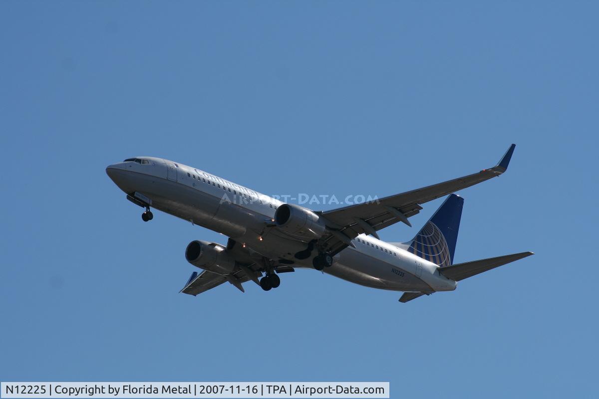 N12225, 1998 Boeing 737-824 C/N 28934, Continental