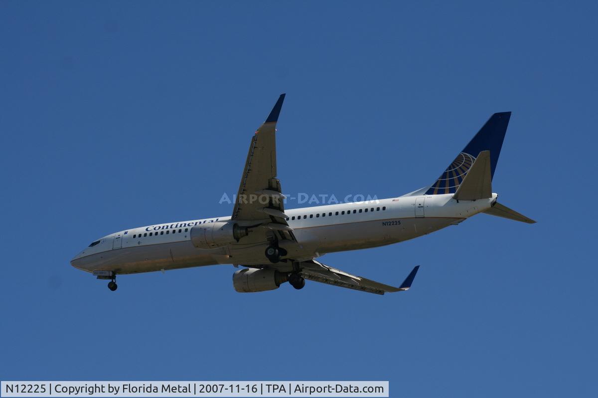 N12225, 1998 Boeing 737-824 C/N 28934, Continental
