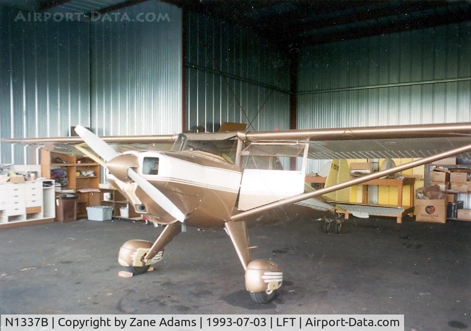 N1337B, 1948 Luscombe 8E Silvaire C/N 5964, At Lafayette, LA