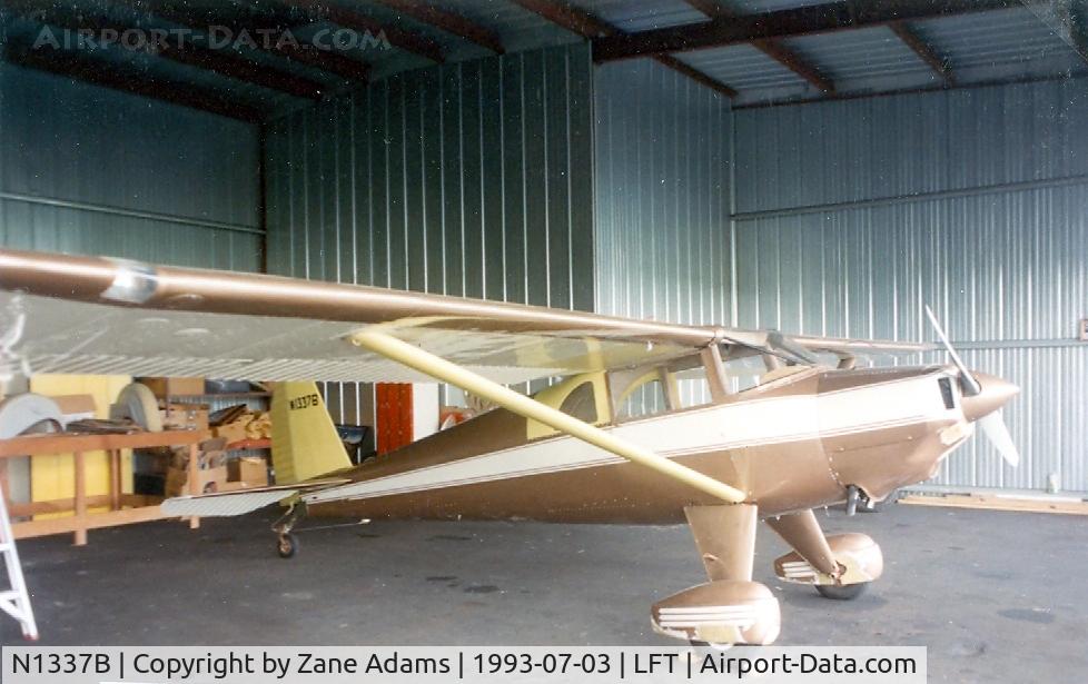 N1337B, 1948 Luscombe 8E Silvaire C/N 5964, At Lafayette, LA