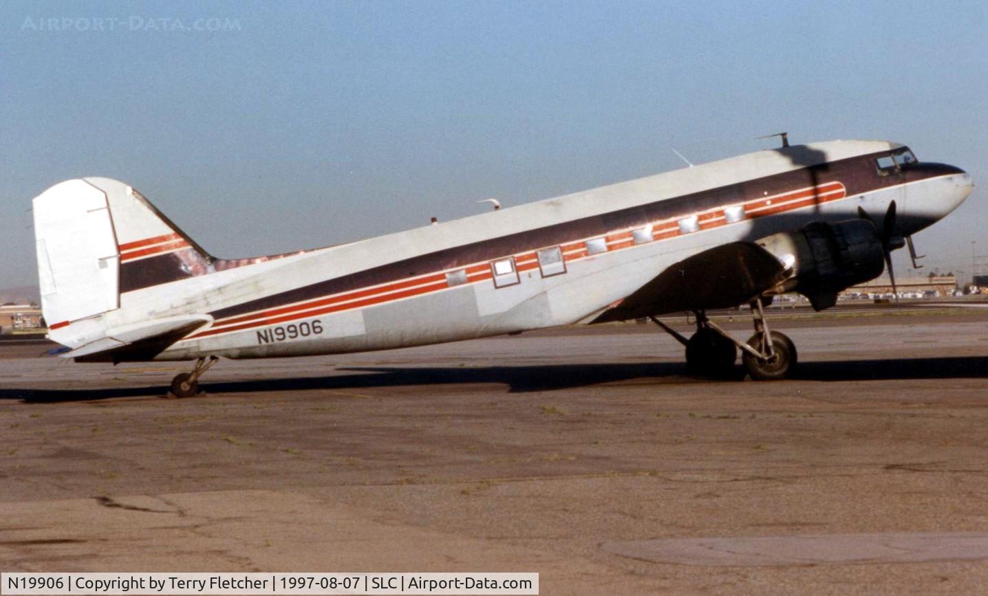 N19906, 1942 Douglas DC-3 (C-47-DL) C/N 4747, Desert Air's Dc3 seen here at Salt Lake City in 1997 . This Aircraft formerley flew with Reeve Aleutian for over 25 years