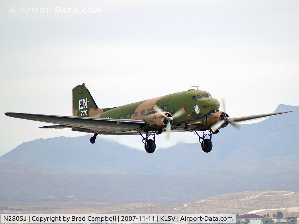 N2805J, 1944 Douglas DC3C-R-1830-90C C/N 20835, American Flight Museum Inc. - Topeka, Kansas / 1944 Douglas DC3C-R-1830-90C / Douglas AC-47D Spooky
