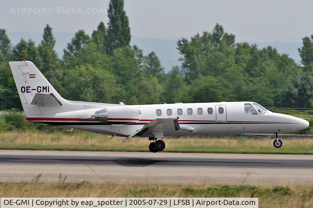 OE-GMI, 1996 Cessna 560 Citation Ultra C/N 560-0362, landing on rwy 16