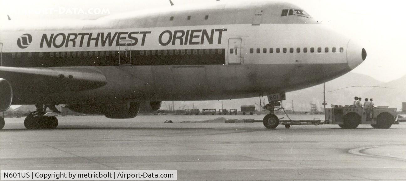 N601US, 1970 Boeing 747-151 C/N 19778, On  tow to the departure gate,HKG Kai Tak airport,Sept.1971