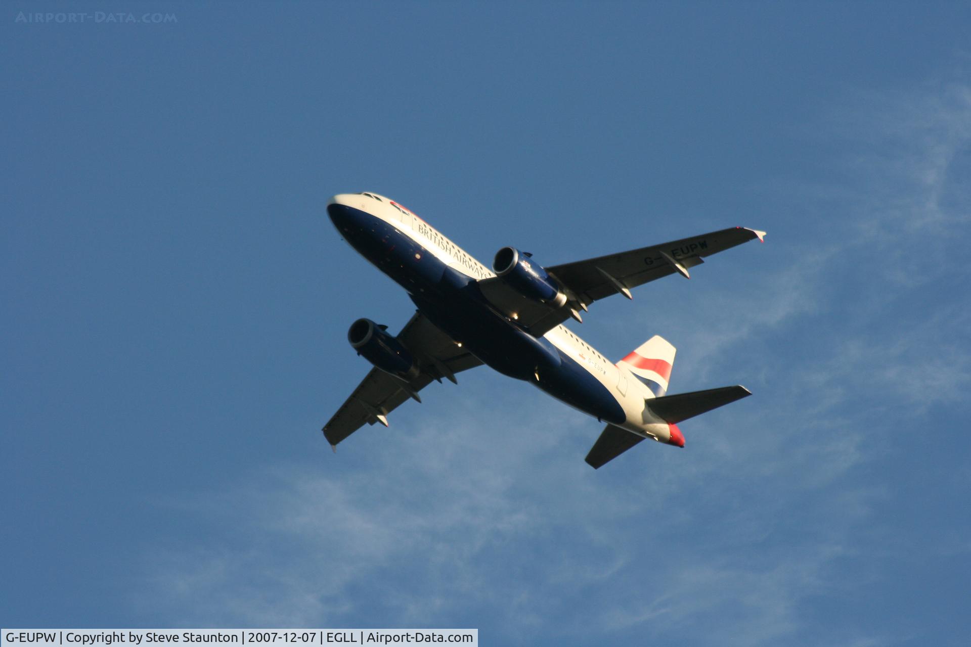 G-EUPW, 2001 Airbus A319-131 C/N 1440, Taken at Heathrow Airport 07 December 2007