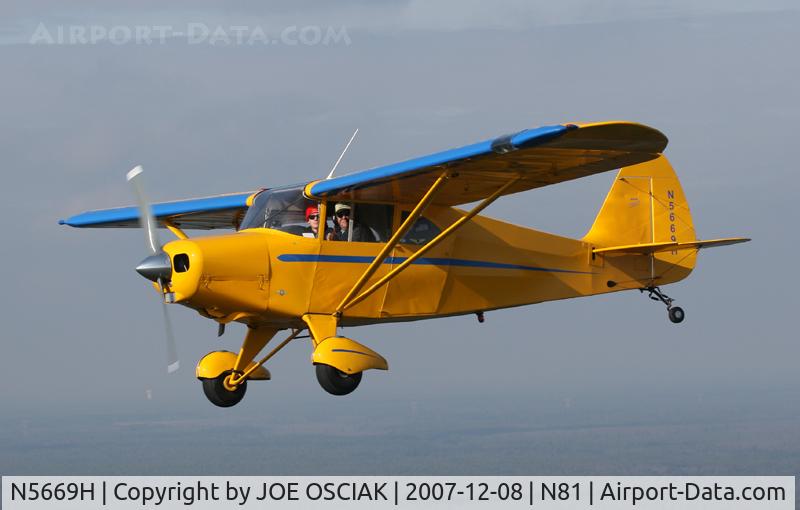 N5669H, 1949 Piper PA-16 Clipper C/N 16-280, Flying over south Jersey
