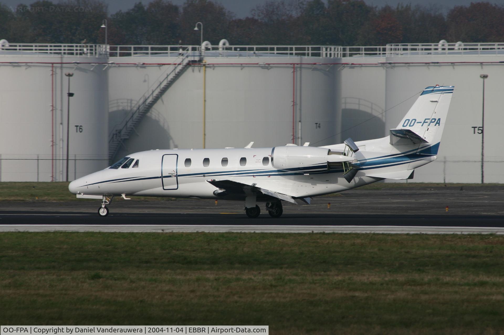 OO-FPA, 2002 Cessna 560XL  Citation Excel C/N 560-5248, just landed on rwy 25L