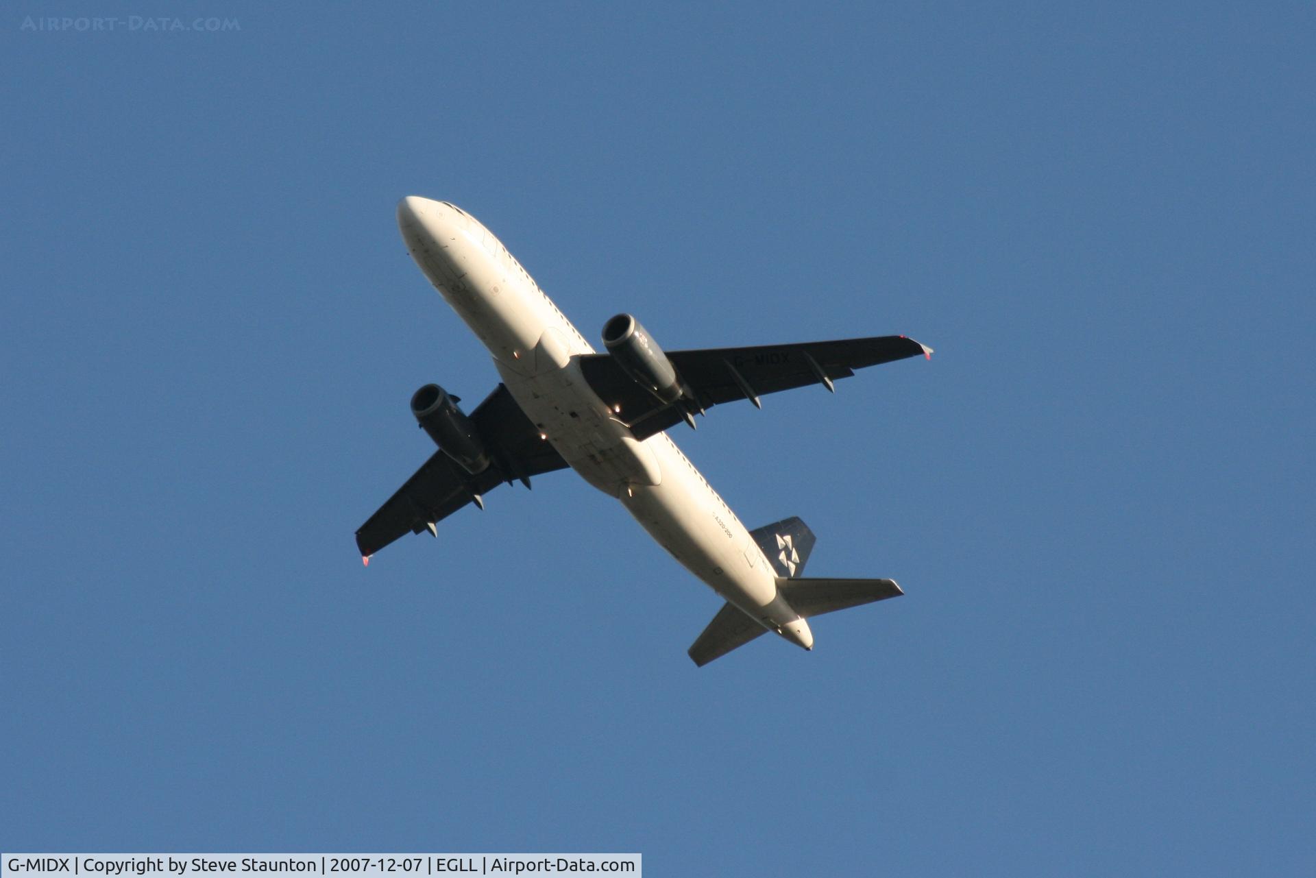 G-MIDX, 2000 Airbus A320-232 C/N 1177, Taken at Heathrow Airport 07 December 2007