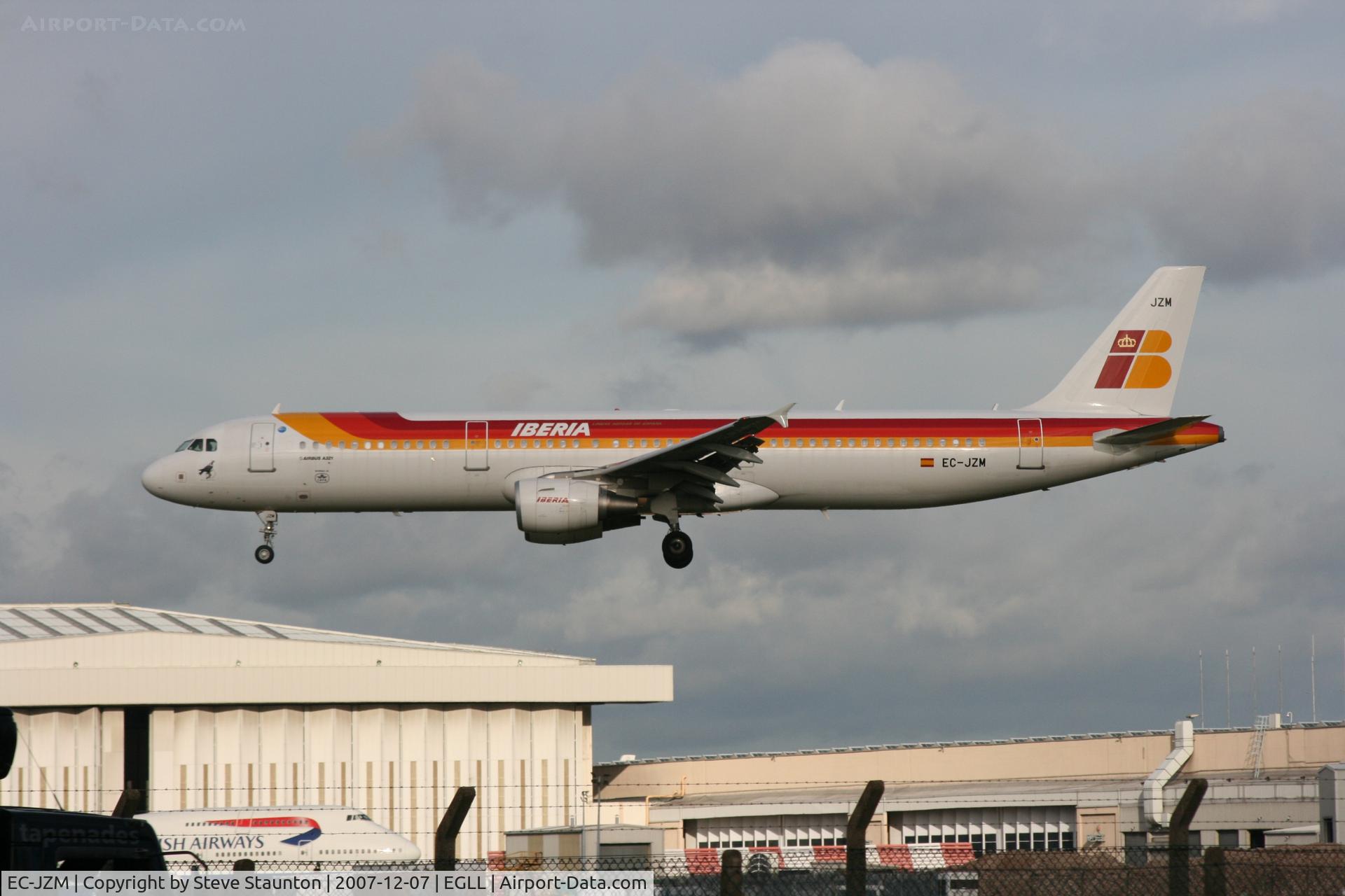 EC-JZM, 2007 Airbus A321-212 C/N 2996, Taken at Heathrow Airport 07 December 2007