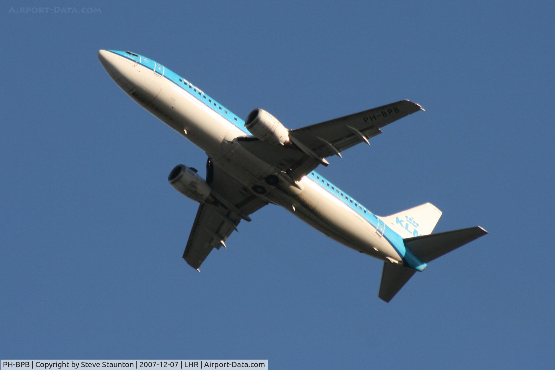 PH-BPB, 1989 Boeing 737-4Y0 C/N 24344, Taken at Heathrow Airport 07 December 2007