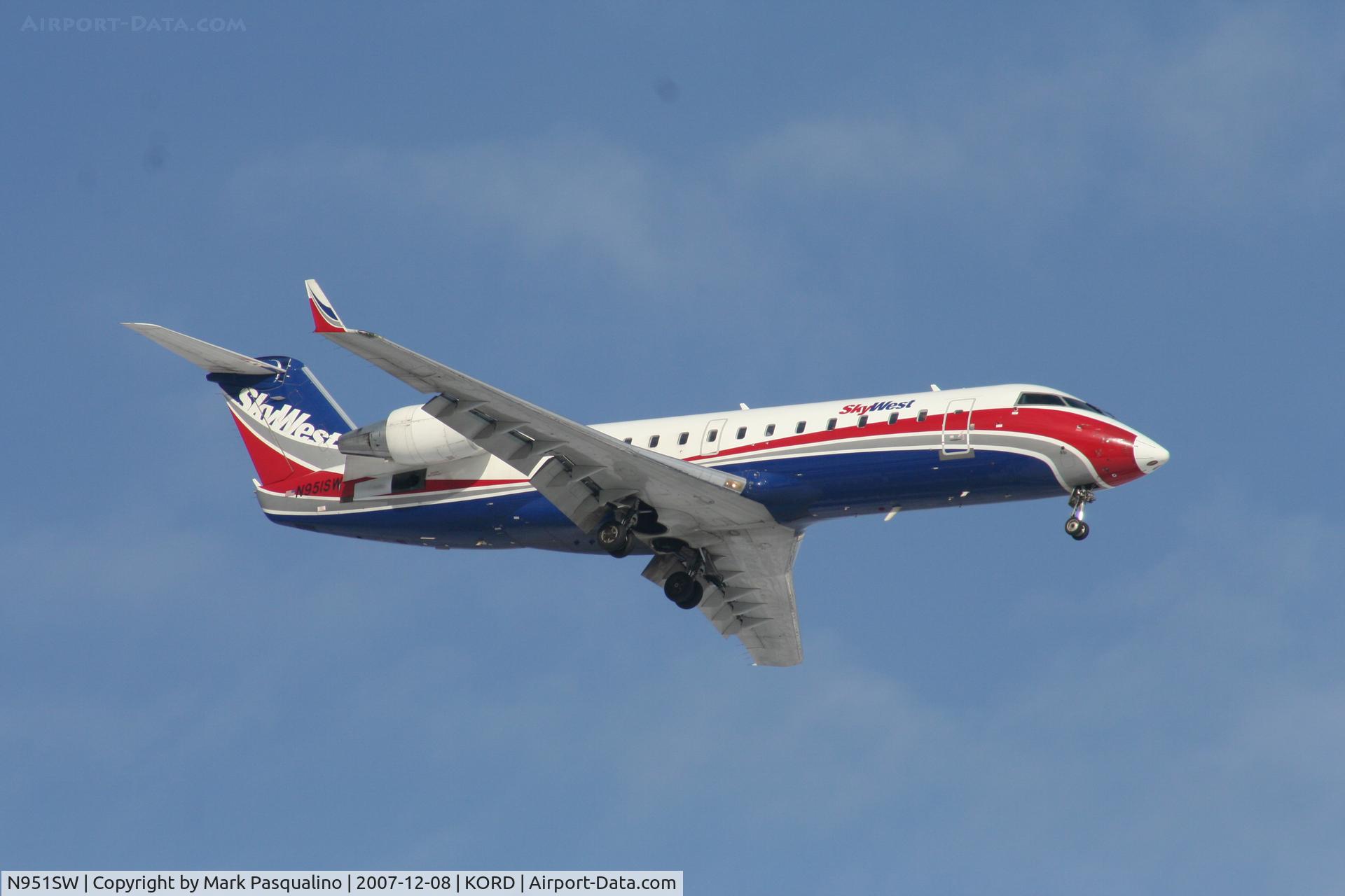 N951SW, 2003 Bombardier CRJ-200LR (CL-600-2B19) C/N 7795, CL-600-2B19