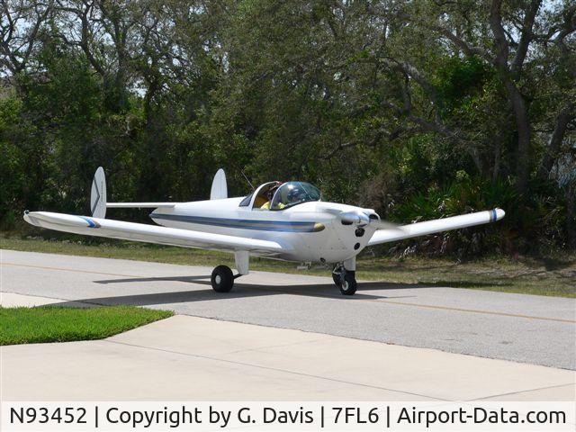 N93452, 1946 Erco 415D Ercoupe C/N 775, Ed Granato in his coupe