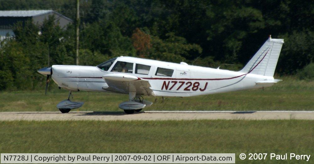N7728J, 1969 Piper PA-32-260 Cherokee Six C/N 32-1130, Quick profile as she moves along