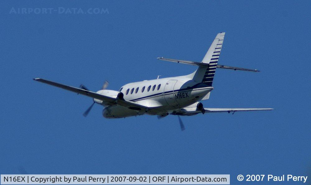 N16EX, 1988 British Aerospace BAe-3101 Jetstream 31 C/N 826, There she goes...that's a sleek prop twin!
