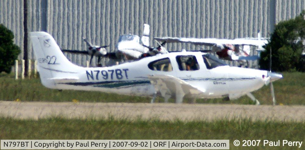 N797BT, 2002 Cirrus SR22 C/N 0340, Another Cirrus, now leaving the GA area