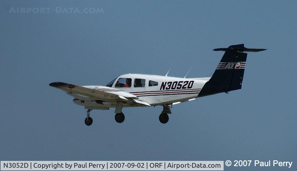 N3052D, 1978 Piper PA-44-180 Seminole C/N 44-7995144, Now for some touch-and-gos