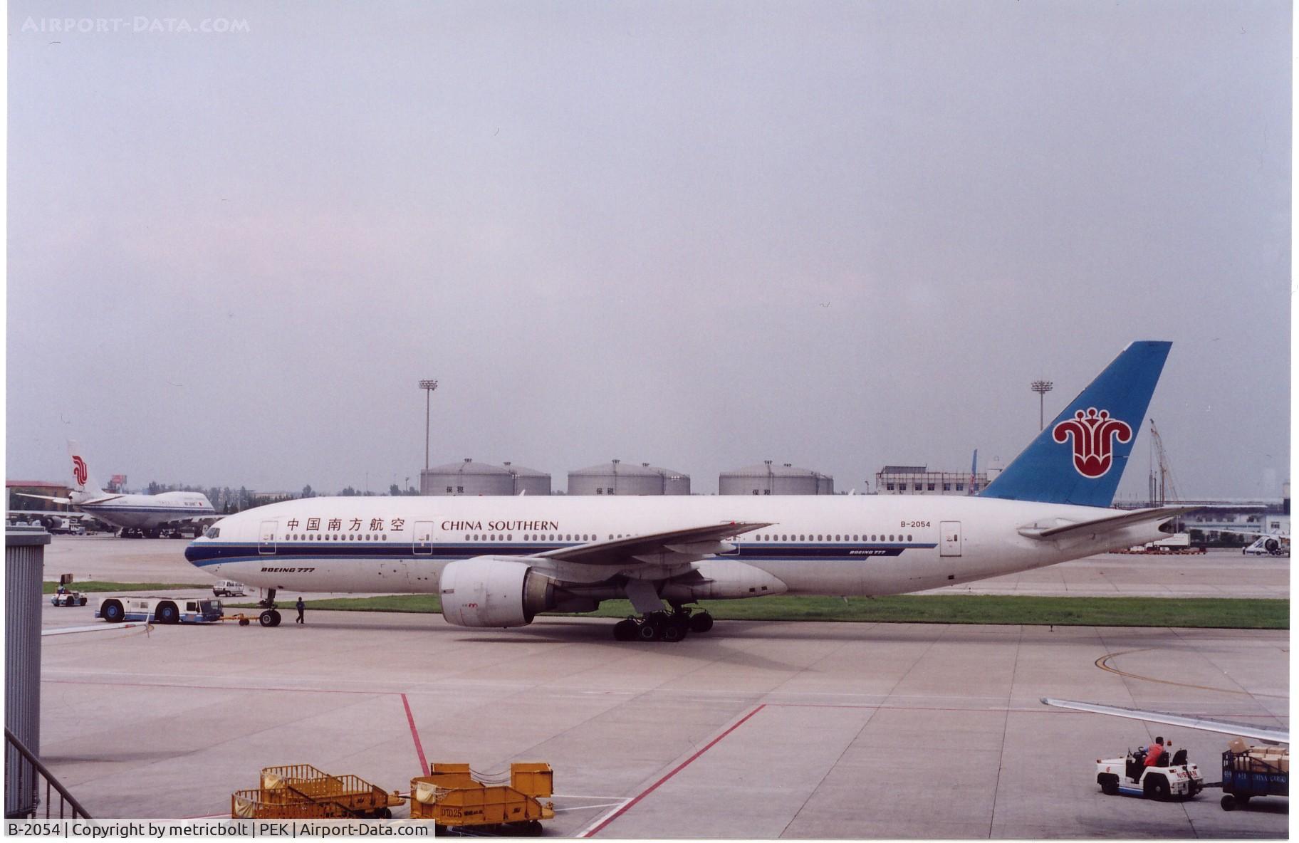 B-2054, 1996 Boeing 777-21B C/N 27360, Departure at Beijing,Aug.2005