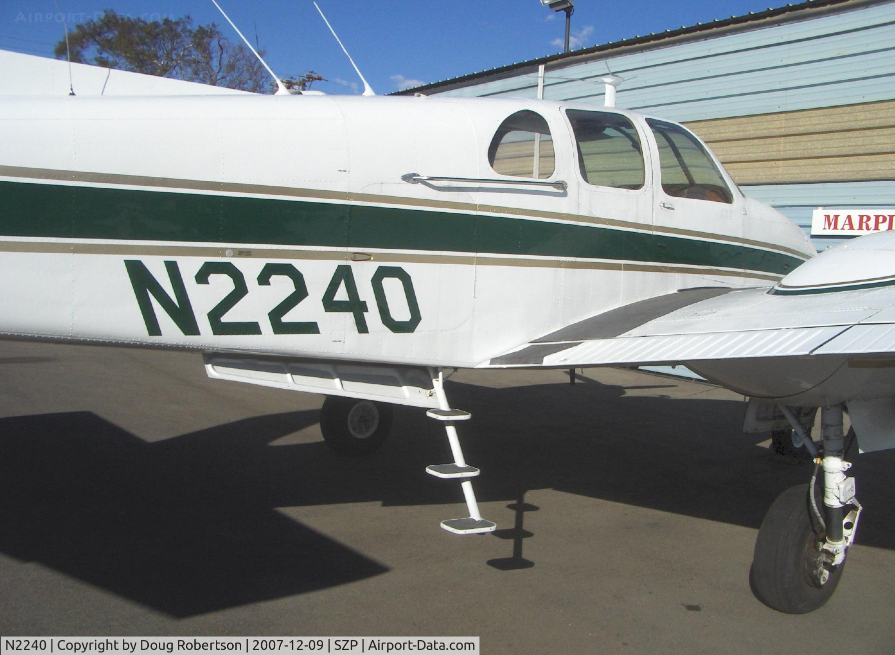 N2240, 1956 Beech D50 Twin Bonanza C/N DH-35, 1956 Beech D-50 TWIN BONANAZA 'T-BONE', two Lycoming GO-480-G2G6 295 Hp each, retractible steps