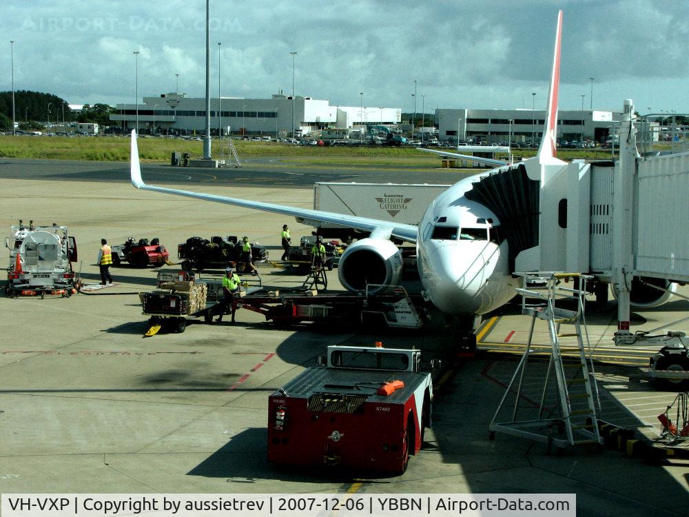 VH-VXP, 2003 Boeing 737-838 C/N 33722, Our flight being prepared at Brisbane Airprt