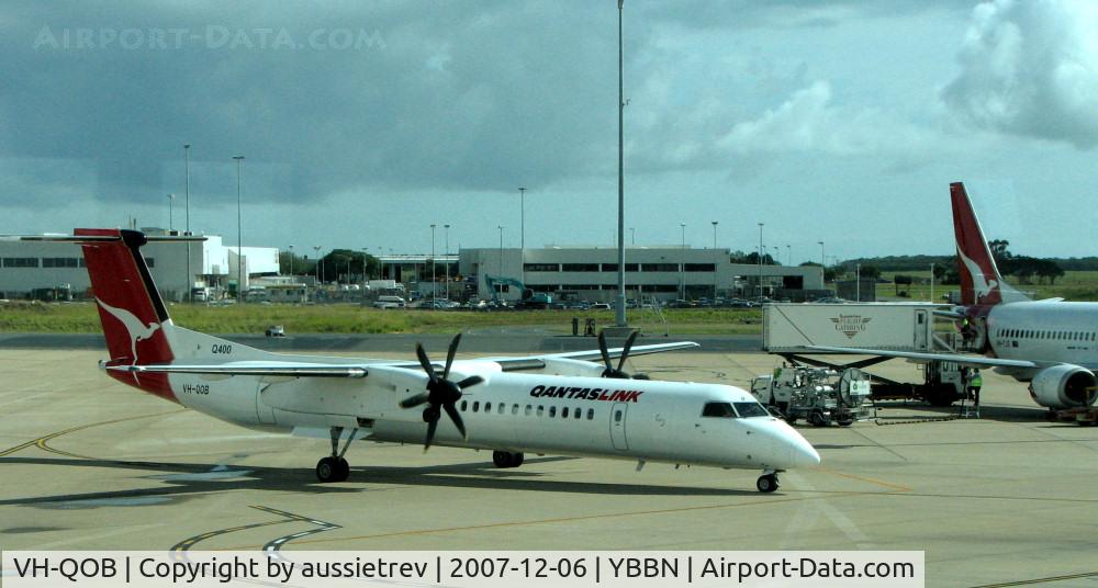 VH-QOB, 2005 De Havilland Canada DHC-8-402Q Dash 8 C/N 4116, De Havilland Canada DHC-8-402Q Dash 8 arriving into Brisbane