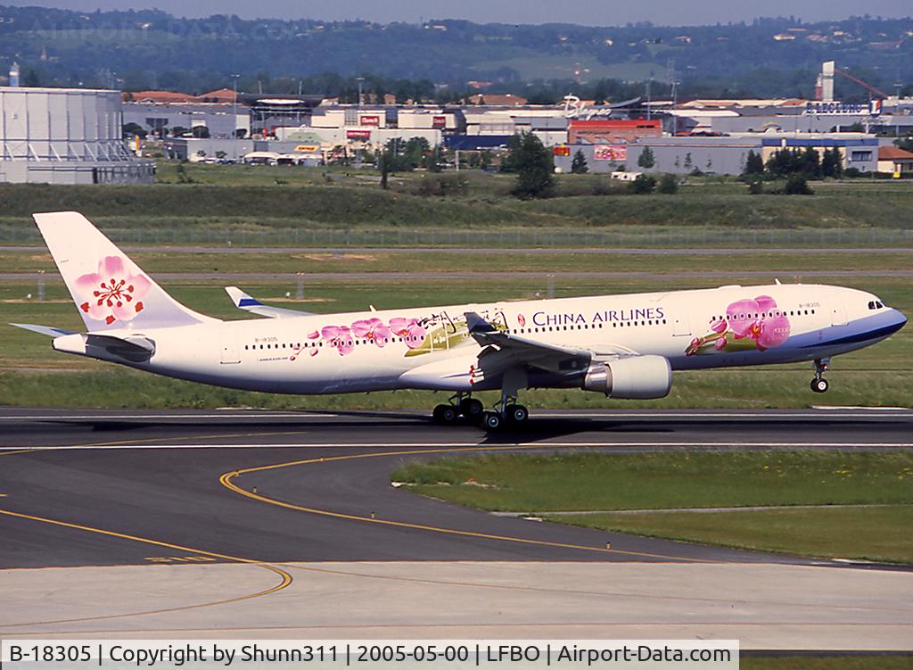 B-18305, 2005 Airbus A330-302 C/N 671, Landing rwy 14R after his photo flight test from Airbus
