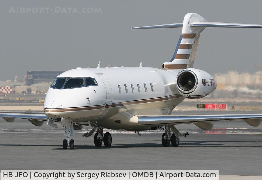 HB-JFO, 2006 Bombardier Challenger 300 (BD-100-1A10) C/N 20137, Challenger 300