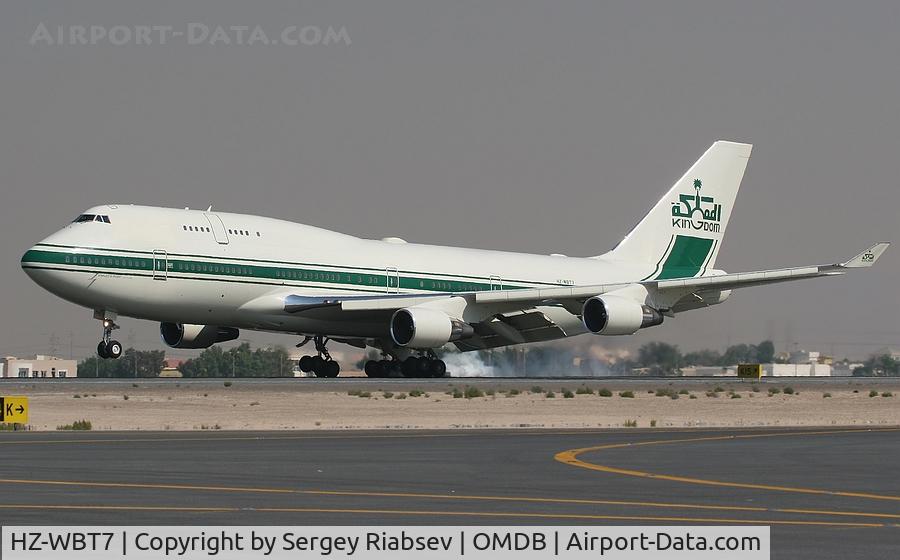 HZ-WBT7, 1992 Boeing 747-4J6 C/N 25880, Prince Alwaleed Bin Talal Bin Abdul Aziz Al-Saud visit Dubai airshow