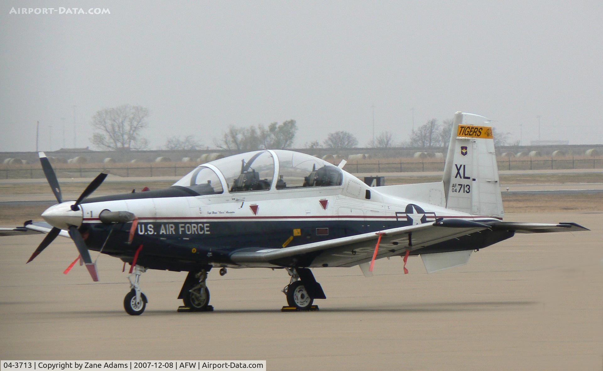 04-3713, Raytheon T-6A Texan II C/N PT-265, On the ramp at Alliance Ft. Worth