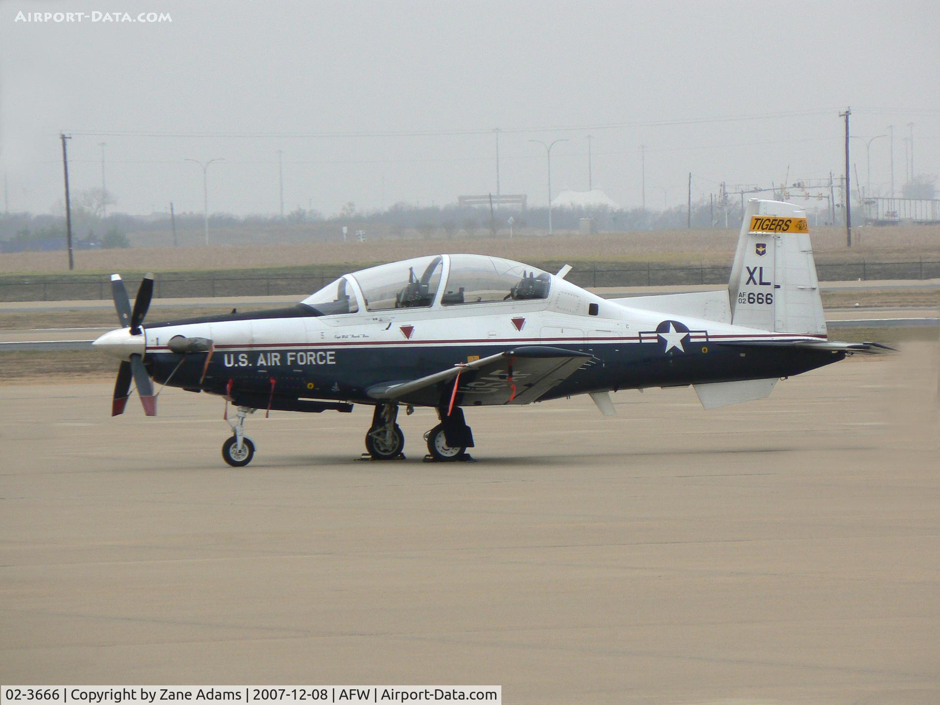 02-3666, 2002 Raytheon T-6A Texan II C/N PT-209, On the ramp at Alliance Ft. Worth