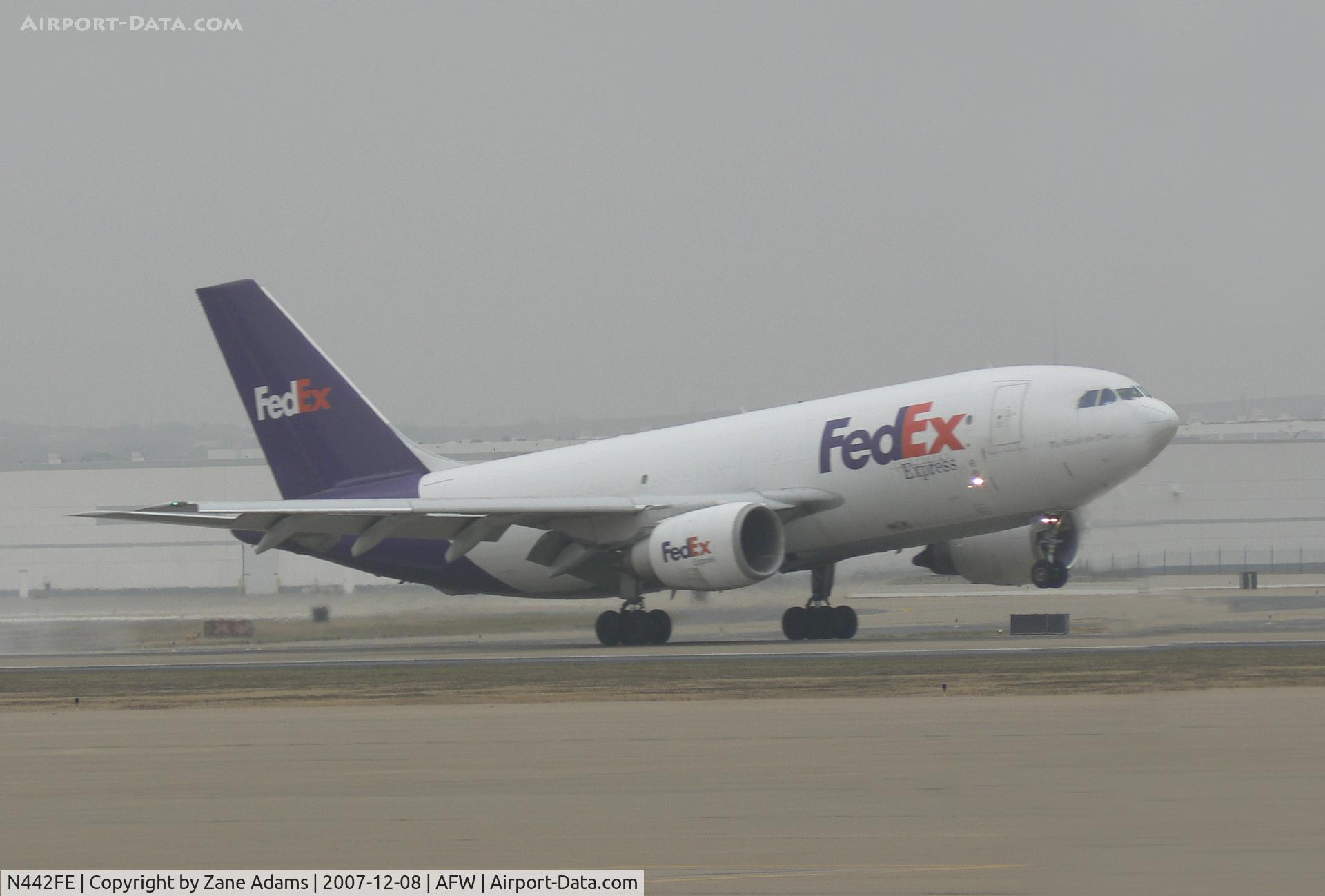 N442FE, 1985 Airbus A310-203 C/N 353, FedEx landing at Alliance - PSPhoto