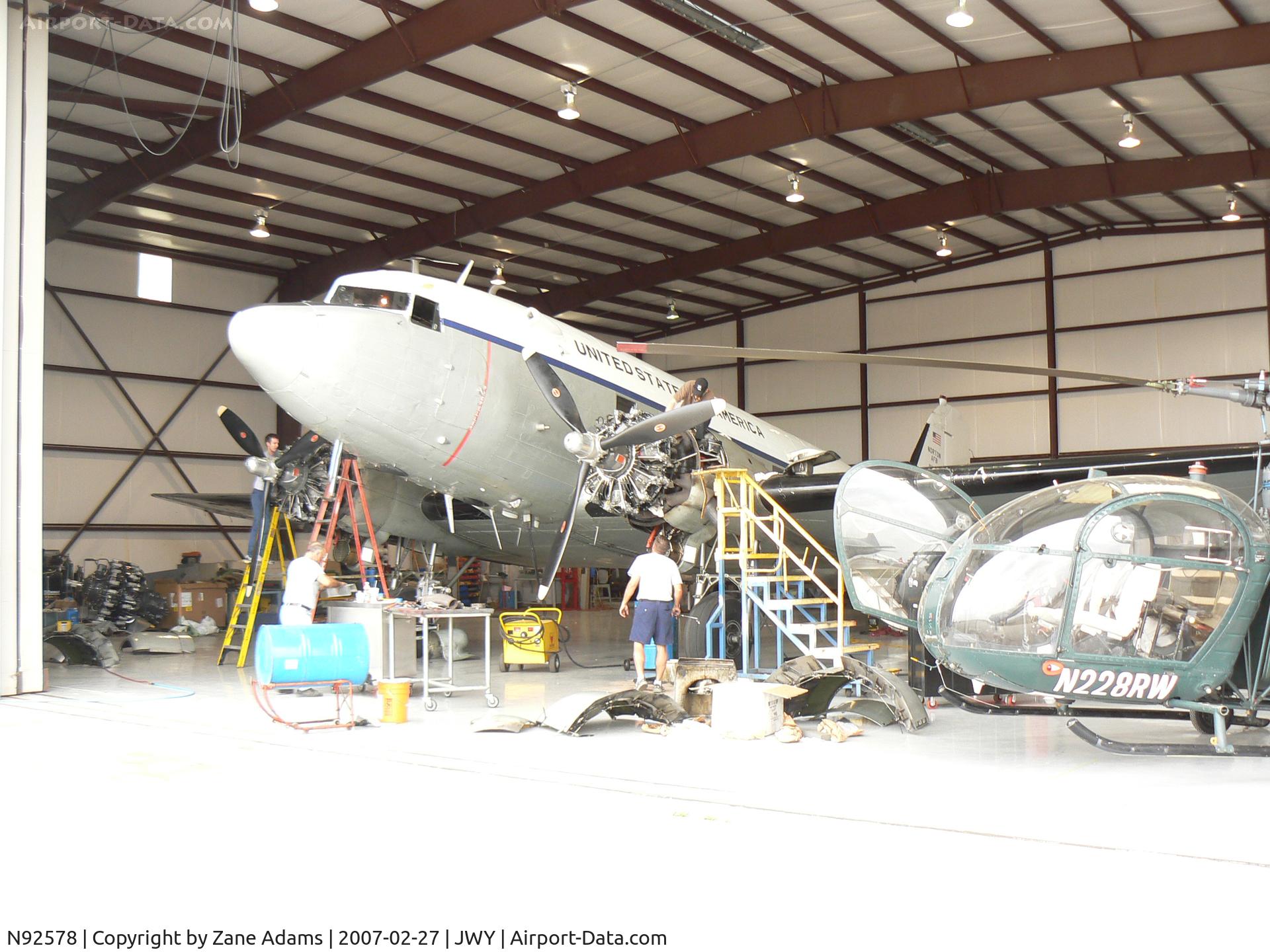 N92578, 1943 Douglas DC3C 1830-94 C/N 9028, Operated by Airborne Imaging Inc.