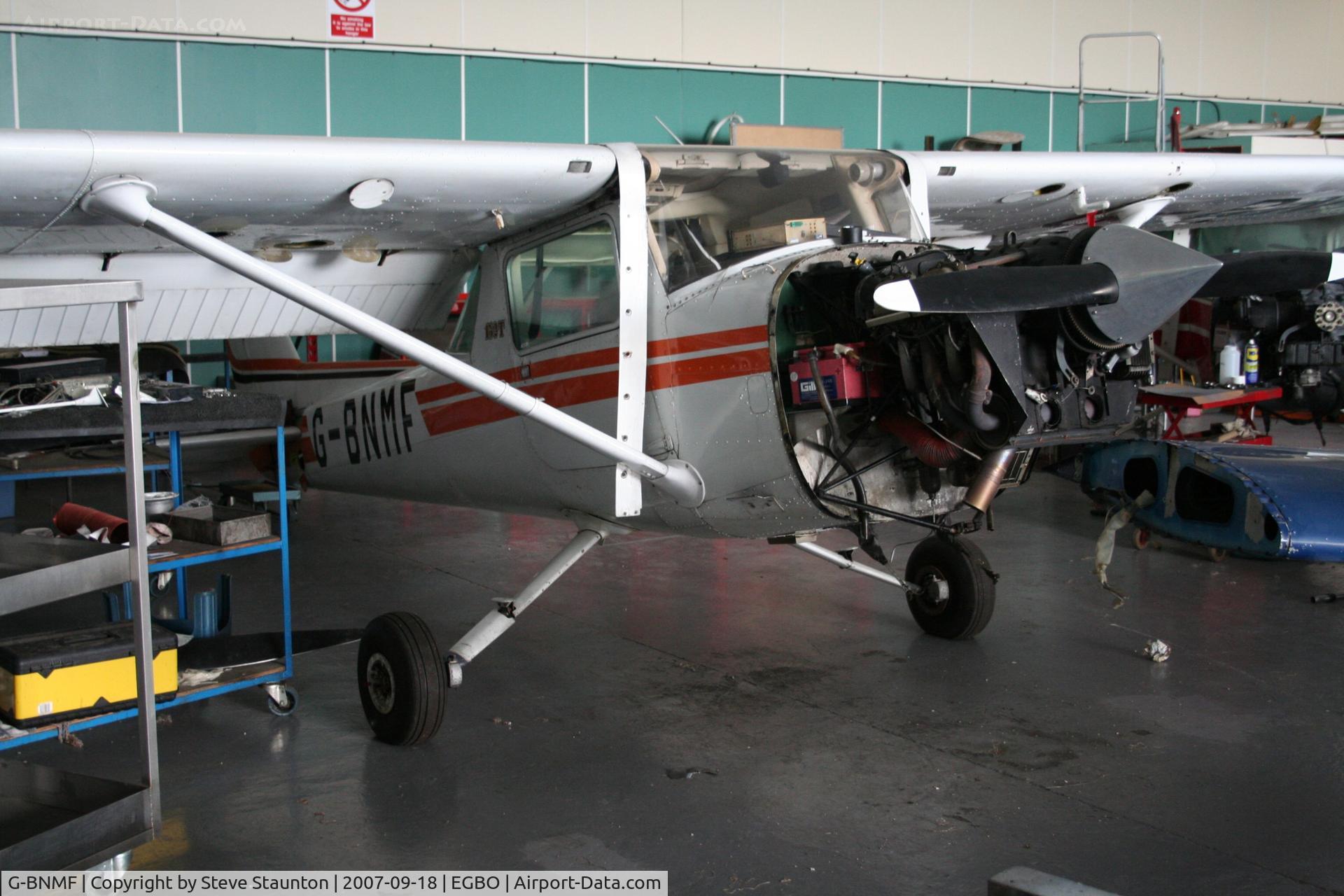 G-BNMF, 1982 Cessna 152 C/N 152-85563, Taken at Halfpenny Green 18th September 2007