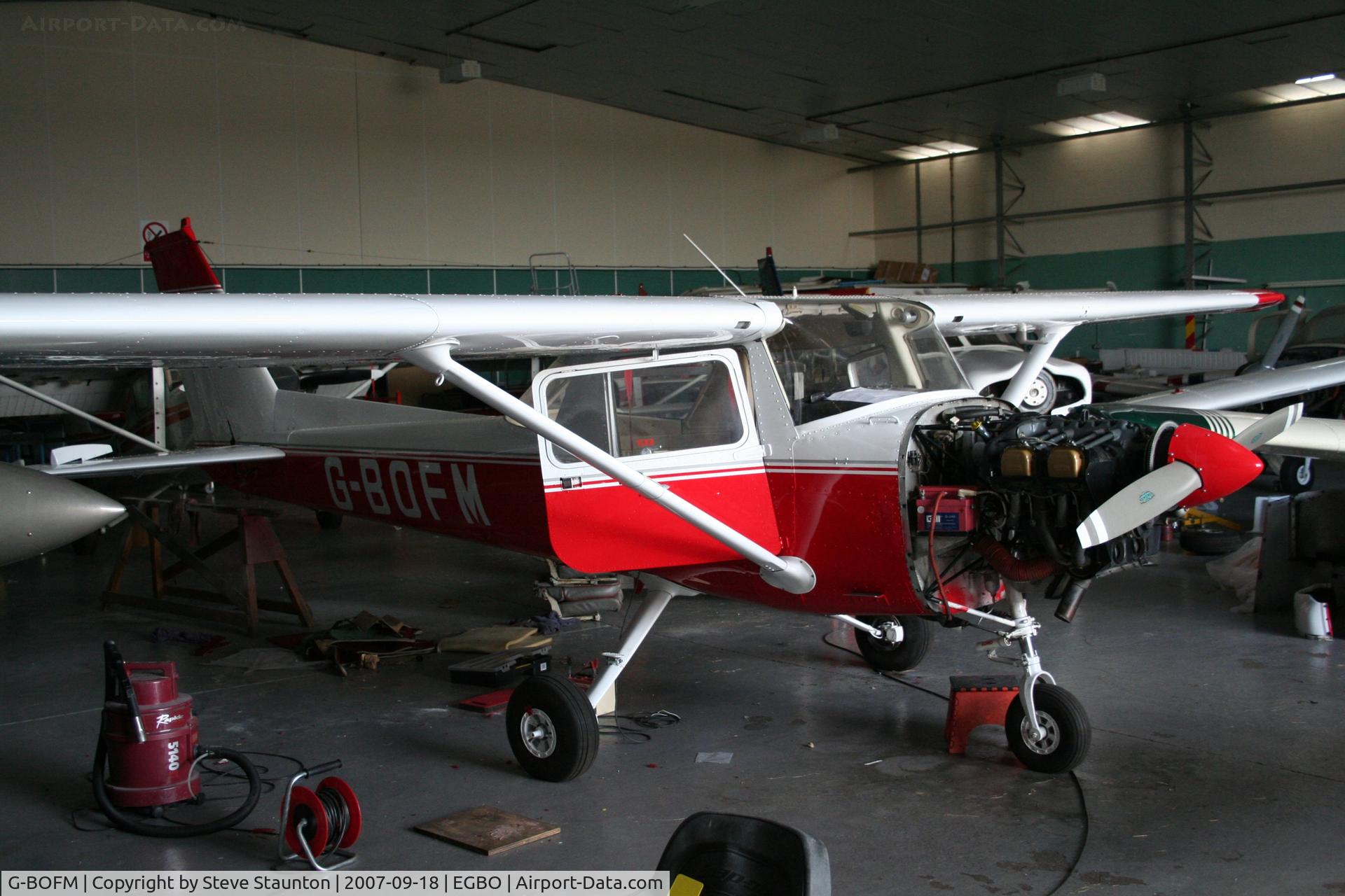 G-BOFM, 1981 Cessna 152 C/N 152-84730, Taken at Halfpenny Green 18th September 2007