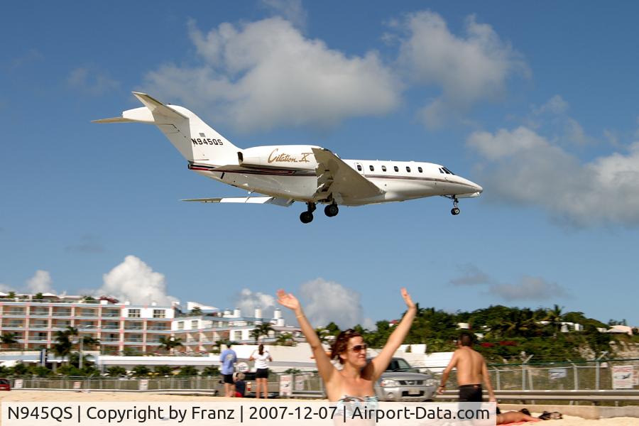 N945QS, 1997 Cessna 750 Citation X Citation X C/N 750-0029, Cessna landing in St Martin