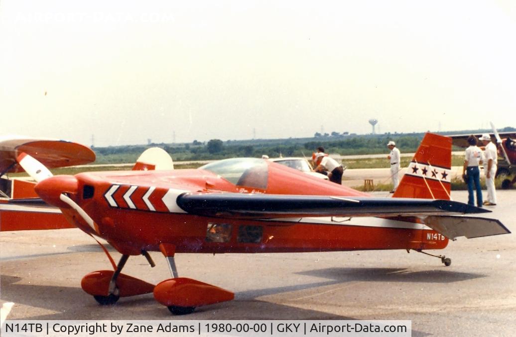 N14TB, 1981 Stephens Akro Laser Z200 C/N 1, Registered as a Laser 200 - US Aerobatic Team 1980 Paint