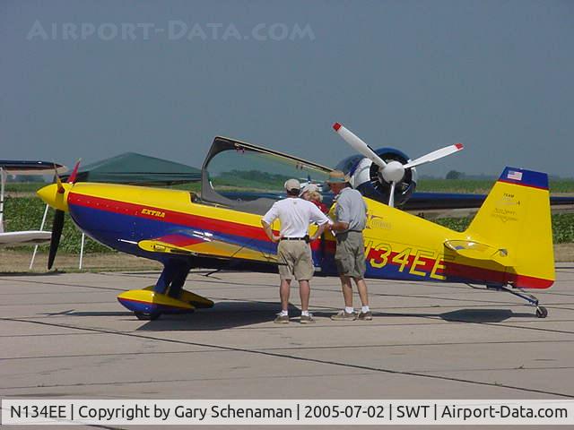 N134EE, 1996 Extra EA-300/200 C/N 003, Manzito's extra