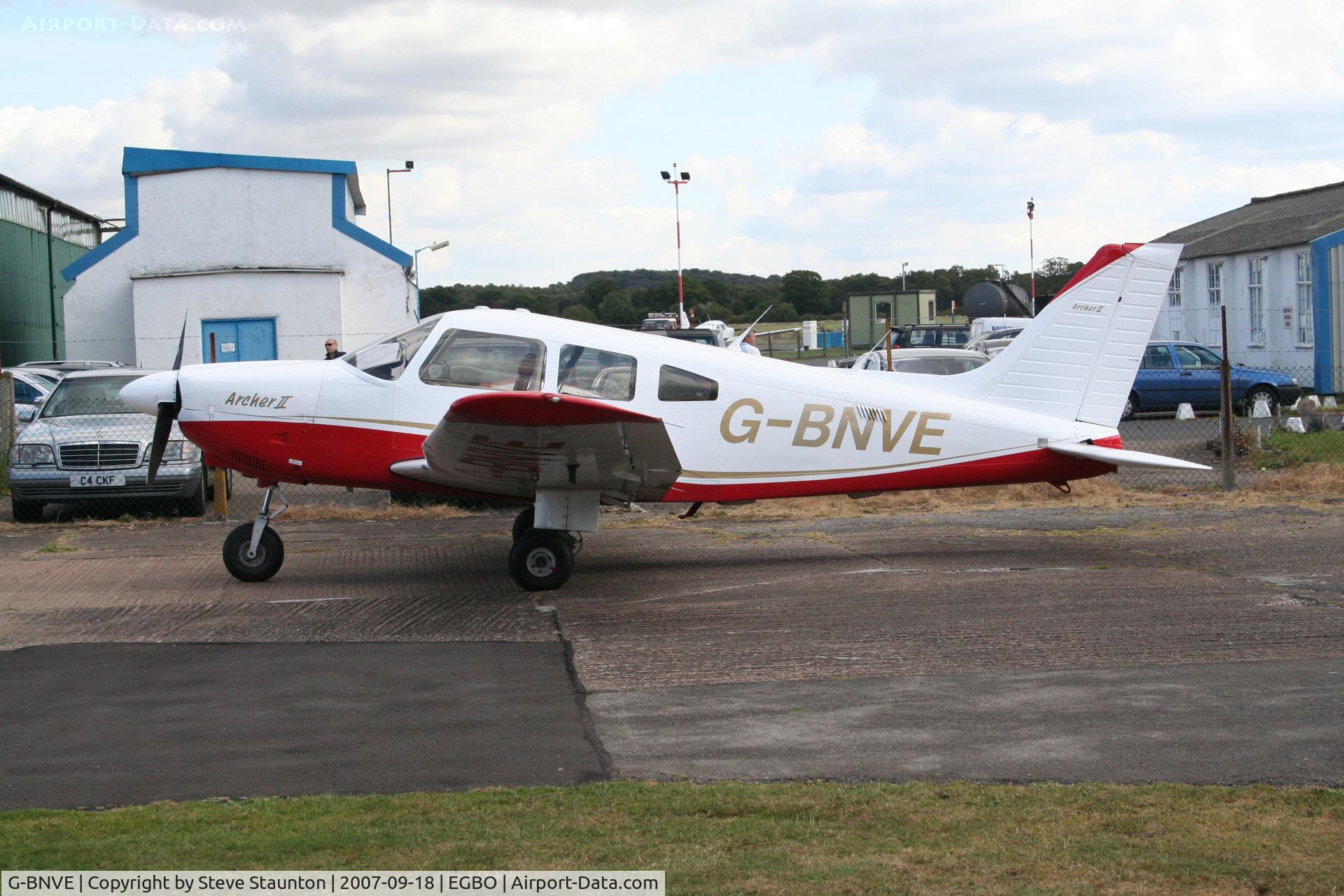 G-BNVE, 1984 Piper PA-28-181 Cherokee Archer II C/N 28-8490046, Taken at Halfpenny Green 18th September 2007