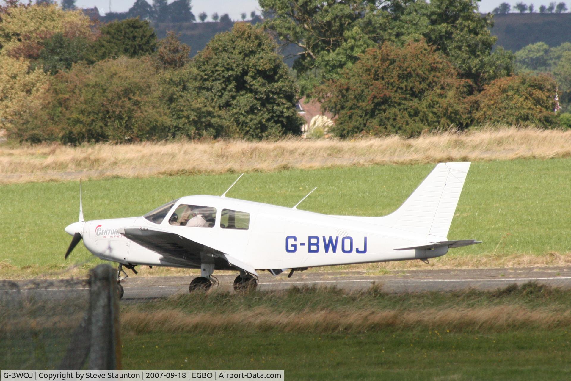 G-BWOJ, 1992 Piper PA-28-161 Cadet C/N 2841331, Taken at Halfpenny Green 18th September 2007