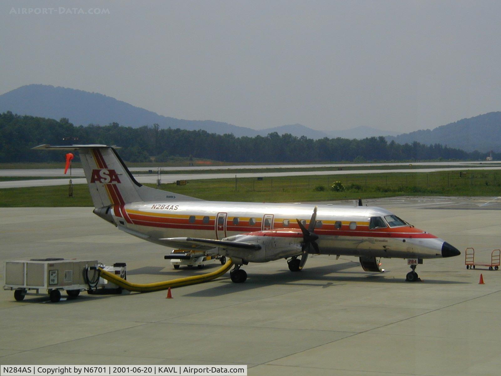 N284AS, 1991 Embraer EMB-120RT Brasilia C/N 120249, At AVL