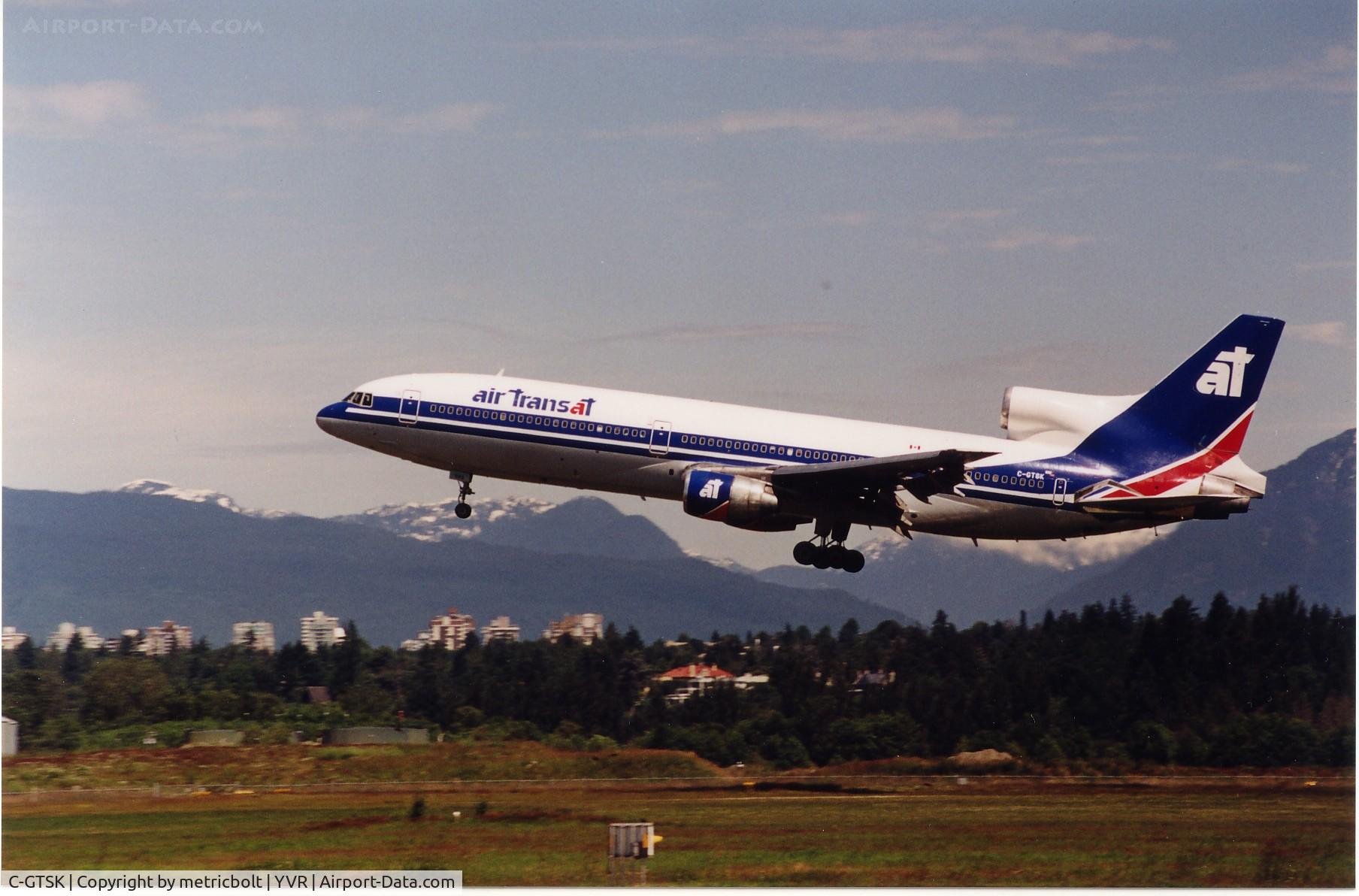 C-GTSK, 1972 Lockheed L-1011-385-1 TriStar 1 C/N 193E-1021, landing at YVR,late 1990s
