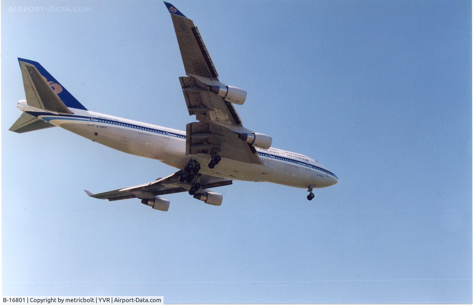 B-16801, 1995 Boeing 747-406 C/N 27965, May 1999-YVR